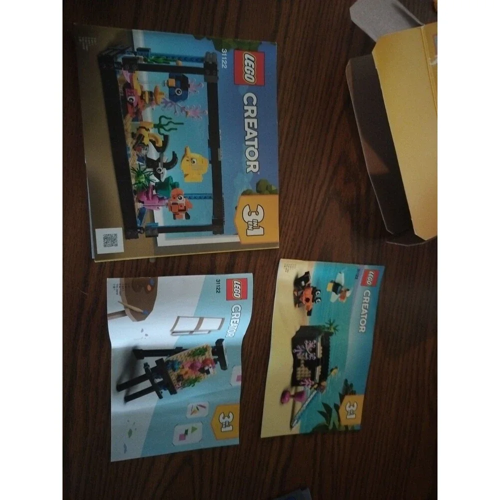 2 LEGO 31122 Creator Fish Tank - 3 in 1 set complete with Box And instructions